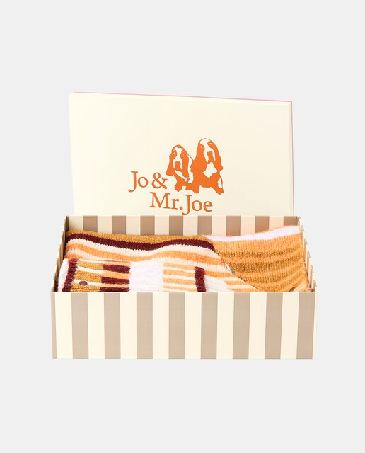 Imagem 0 de Conjunto de Cachecol em Bico e Luvas às Riscas - Multicolor