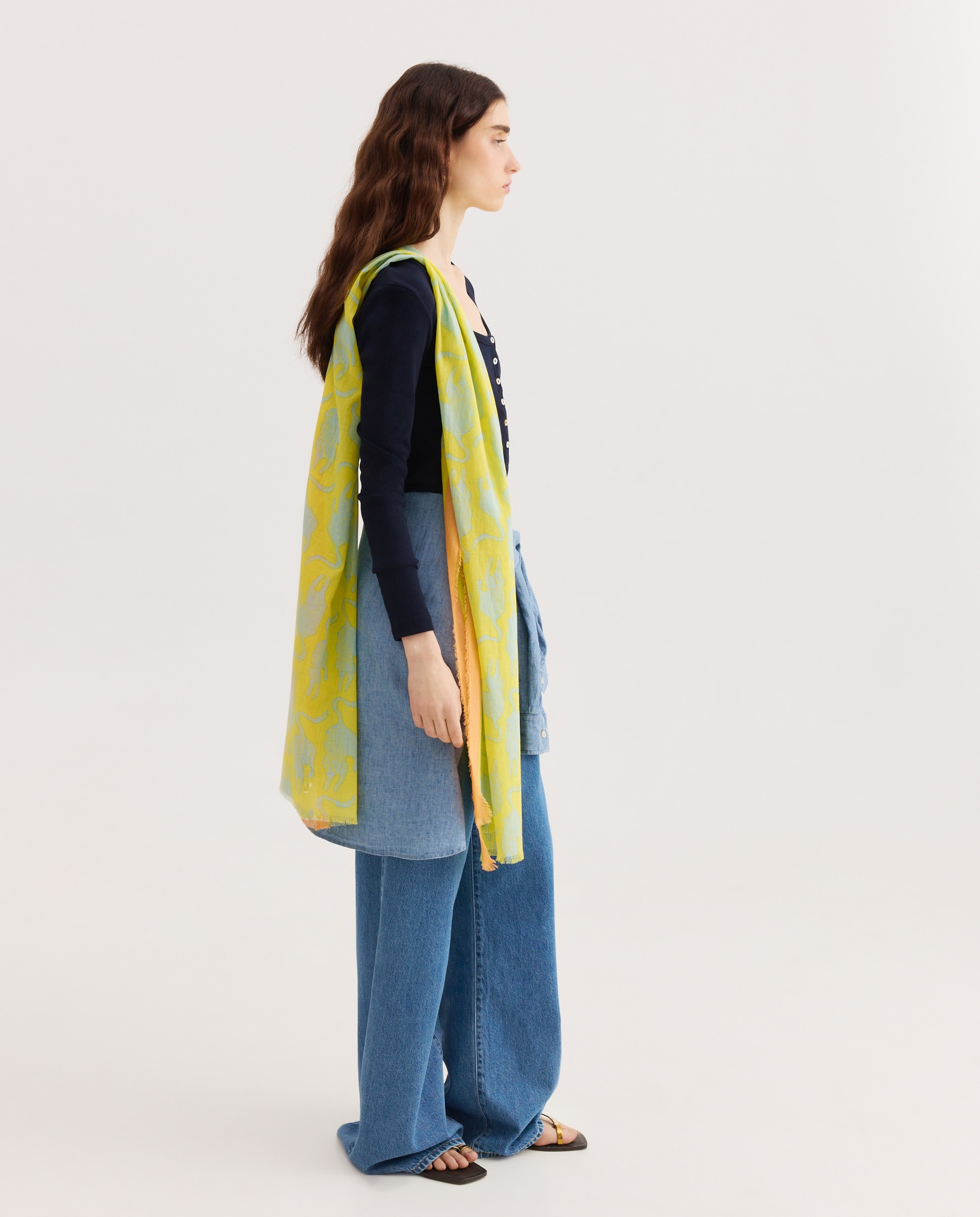 Lenço com Estampado de Macacos 586 Lima-4