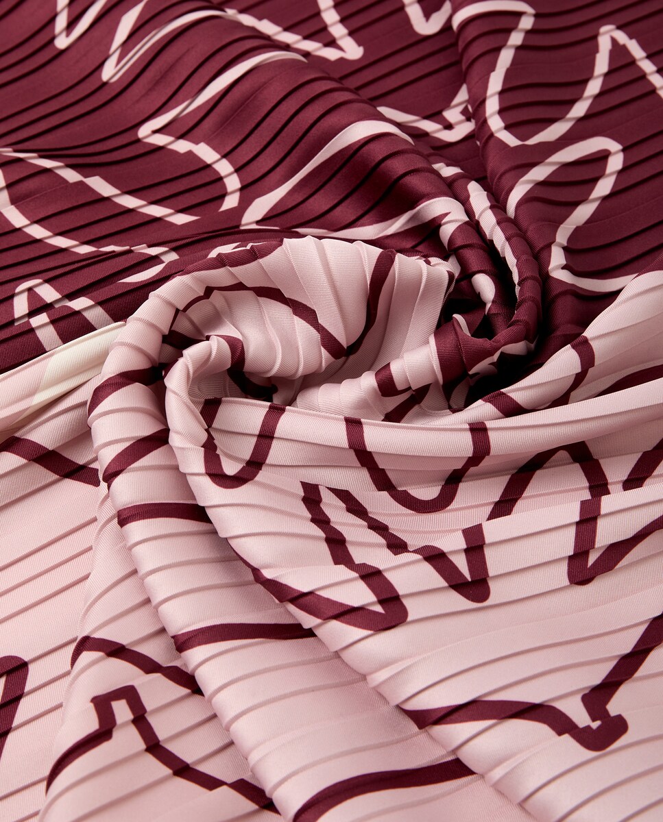 Lenço Plissado com Motivos Geométricos Bordeaux-2