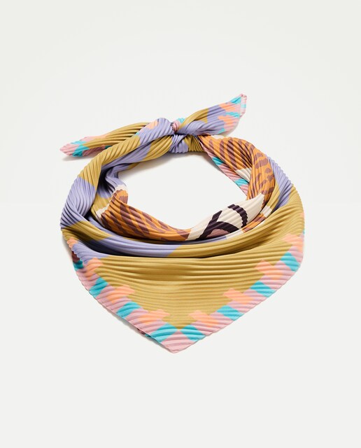 Imagem 0 de Lenço Plissado com Animal Print de Leopardo