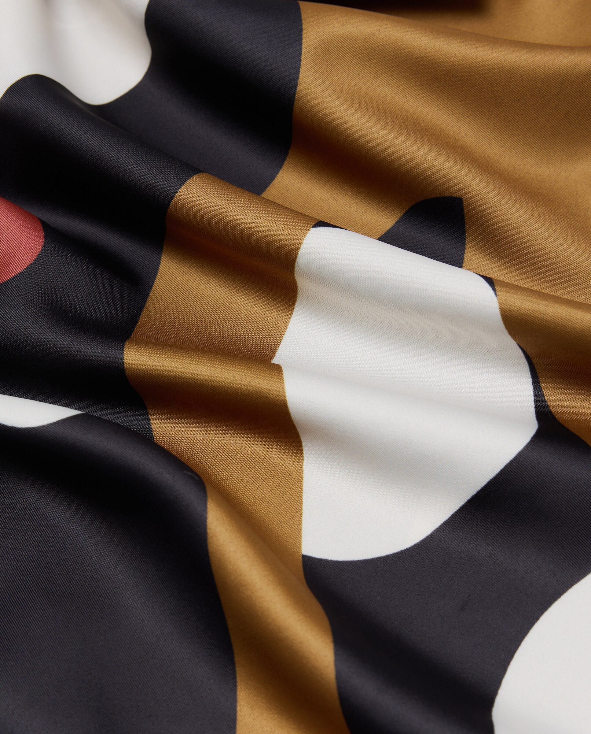 Lenço com Estampado Castanho-3