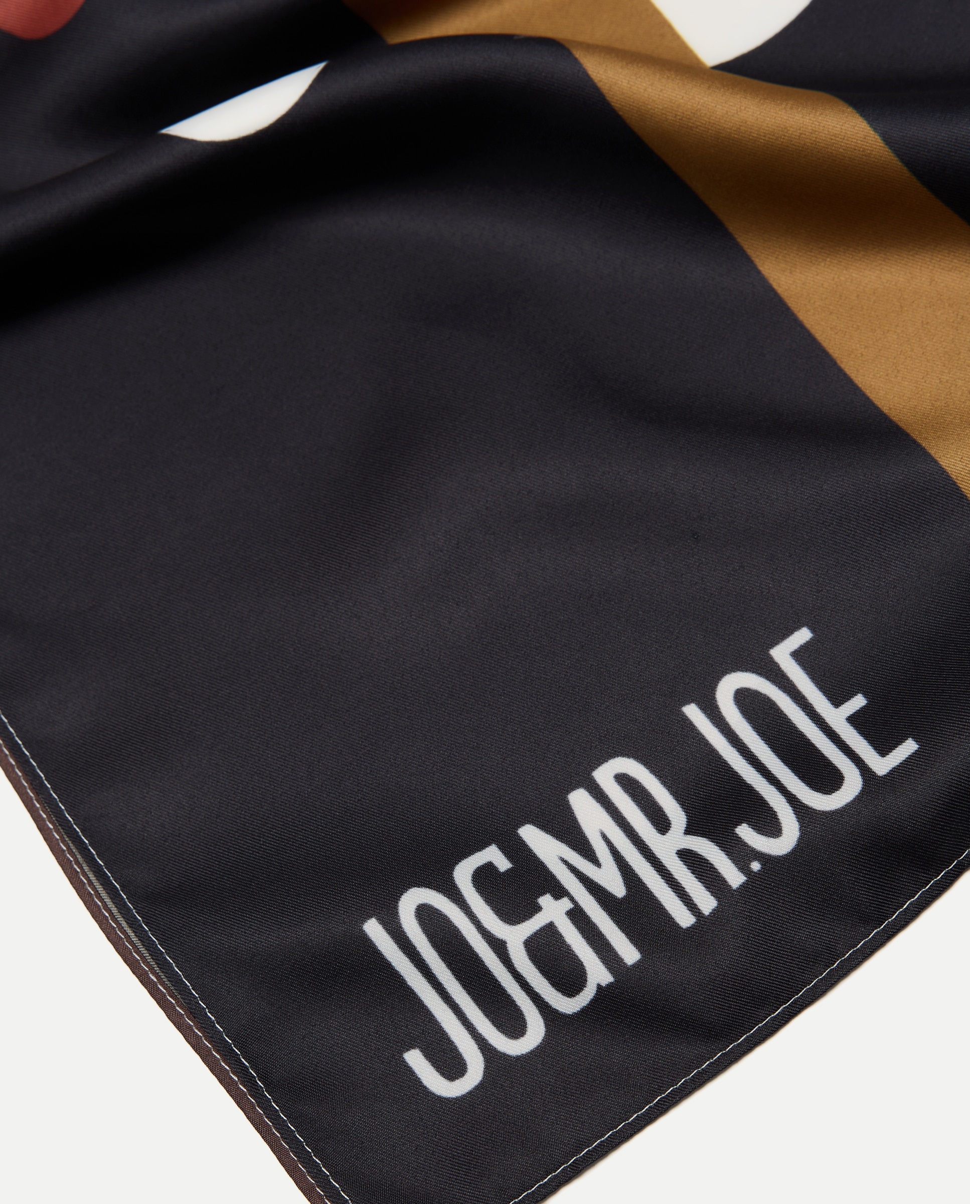 Lenço com Estampado Castanho-4