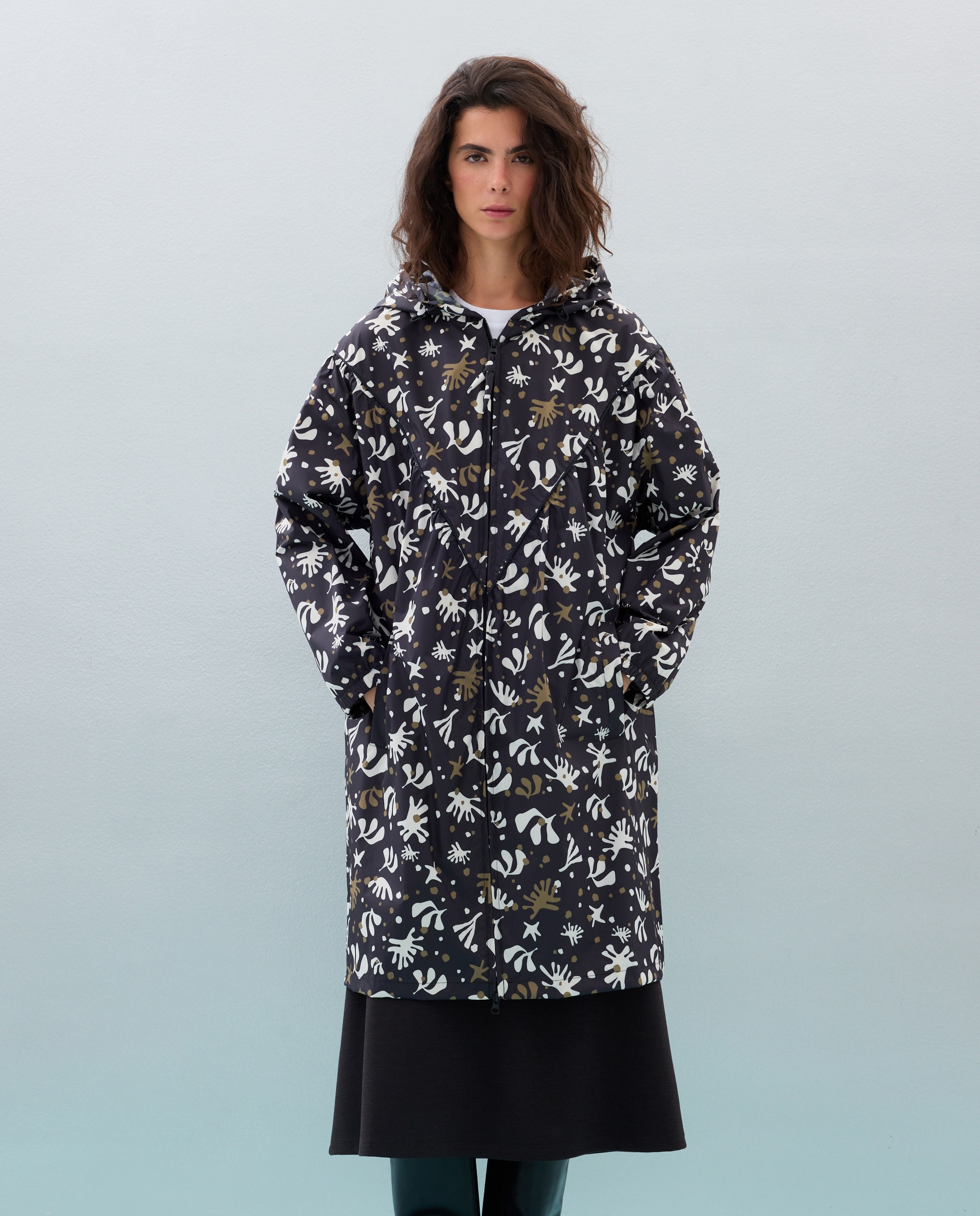 Impermeável Estampado com Fecho de Correr Preto-2