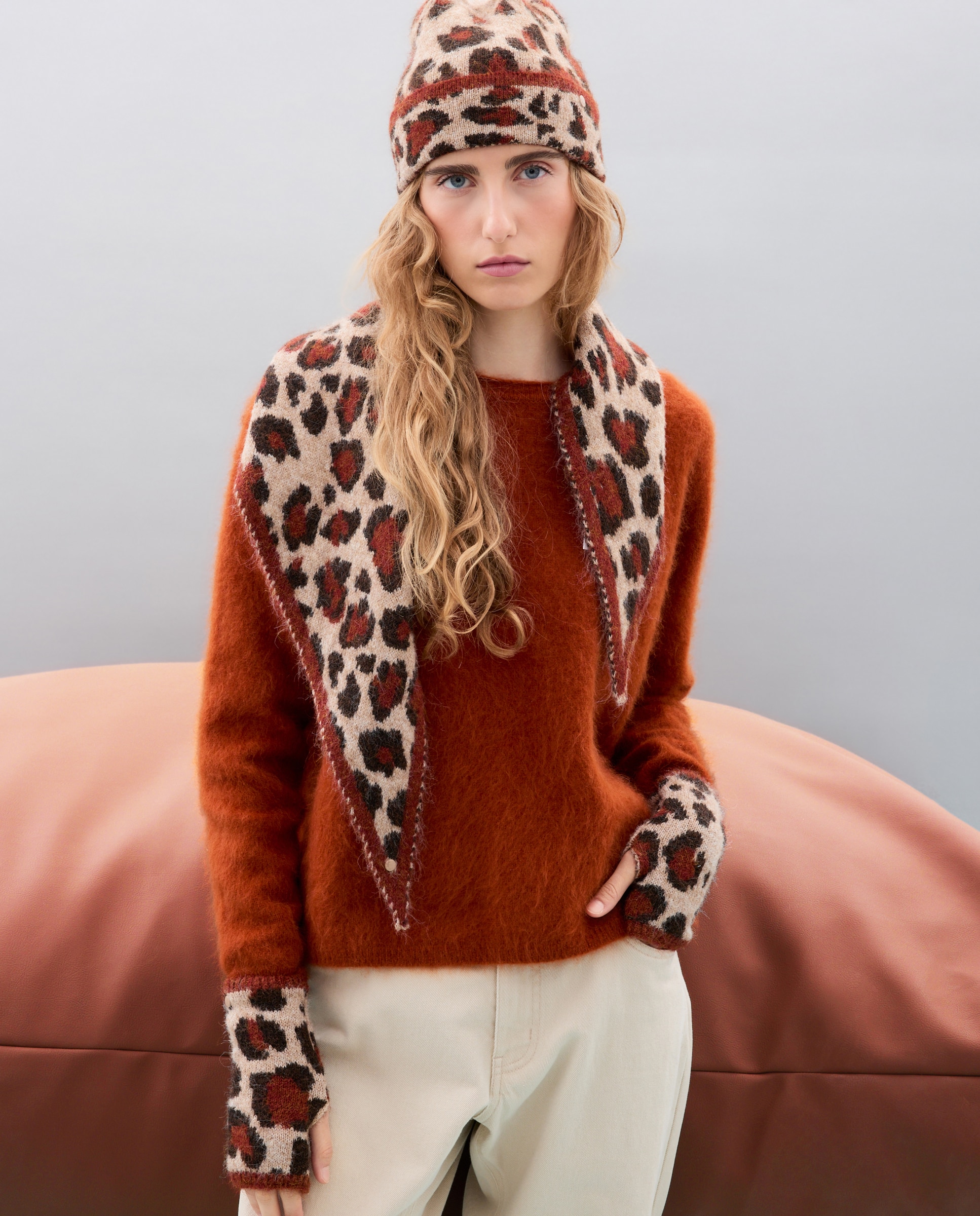Conjunto de gorro pico y mitones con estampado de manchas - Jo & Mr. Joe - 120 Crudo 120 Crudo-6