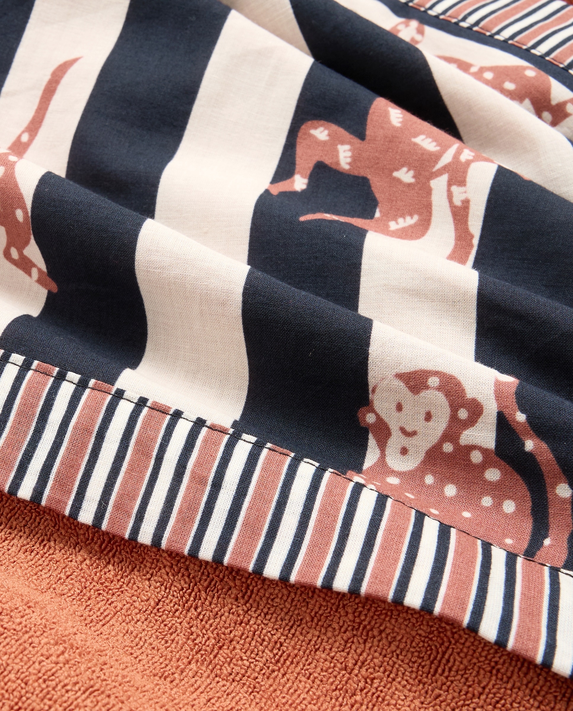 Kikoy con estampado de rayas y monos - Jo & Mr. Joe - 120 Crudo 120 Crudo-3