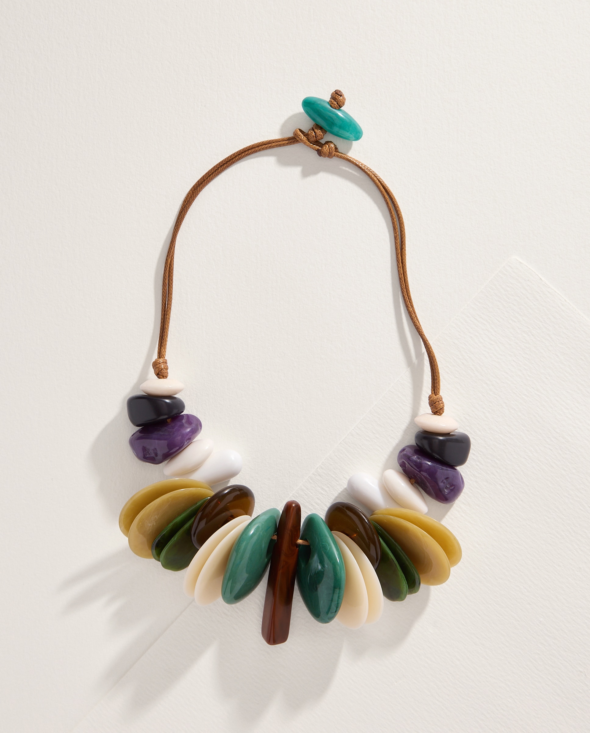 Colar com Peças Ovais - Multicolor Verde-2