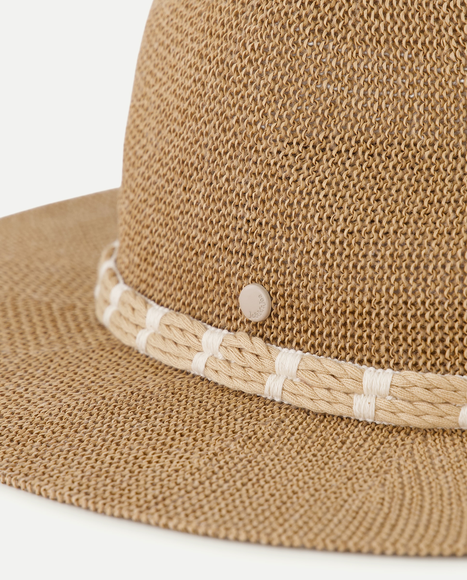 Imagen 2 de Gorro de lluvia con lazada trasera - Jo & Mr. Joe - Tostado Tostado
