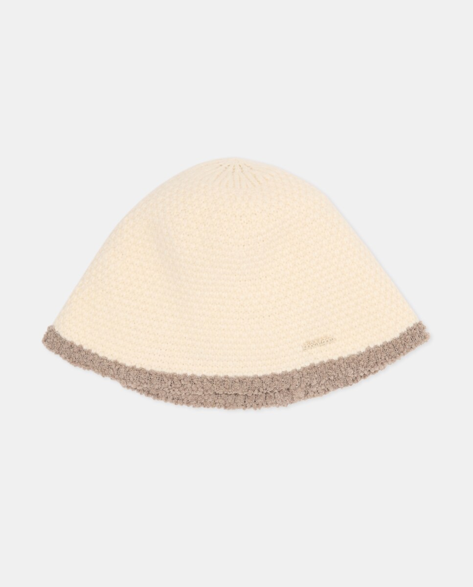 Conjunto de Gorro Liso com Cachecol 120 Cru-4