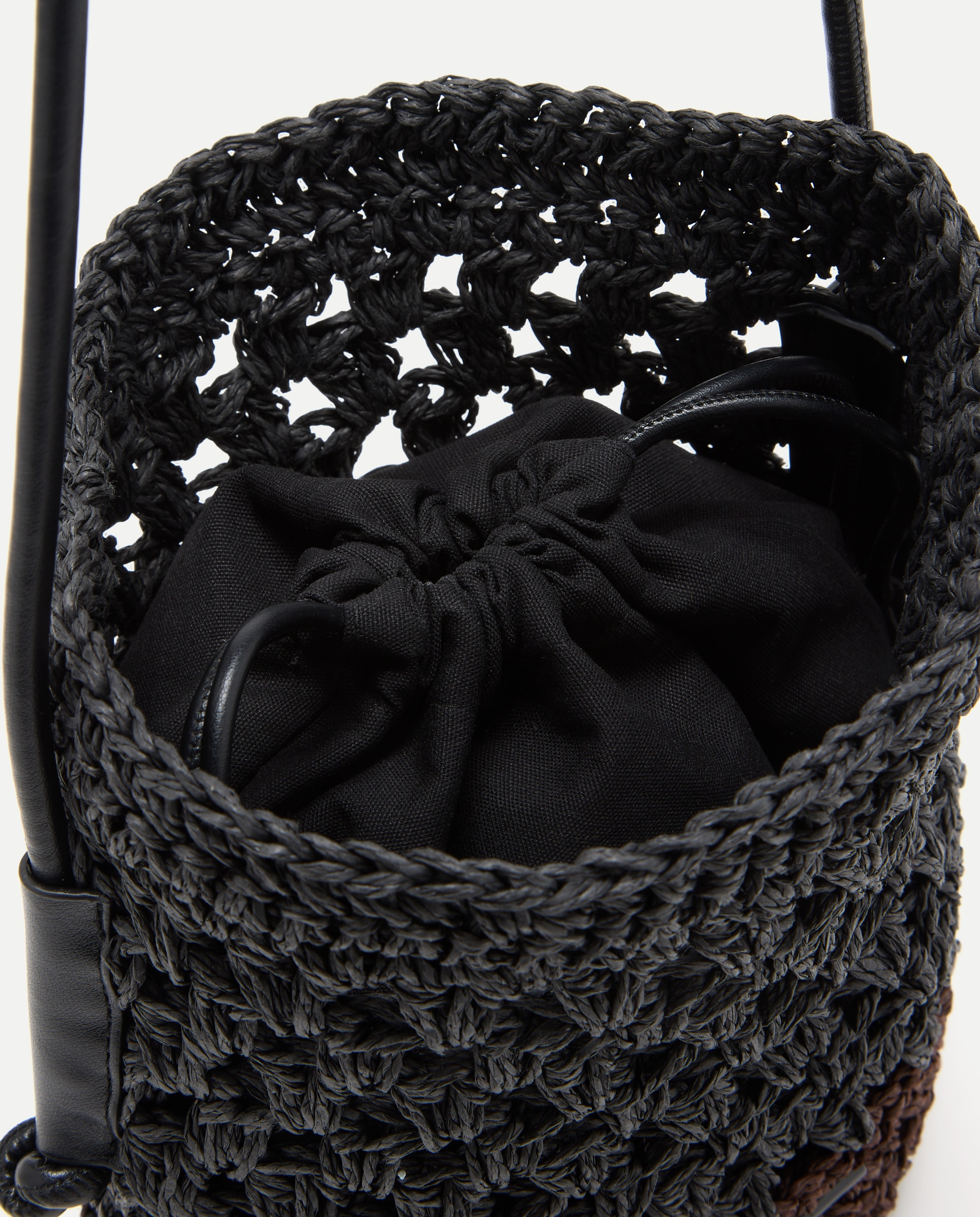 Mala a Tiracolo com Macramé Bicolor Preto-4
