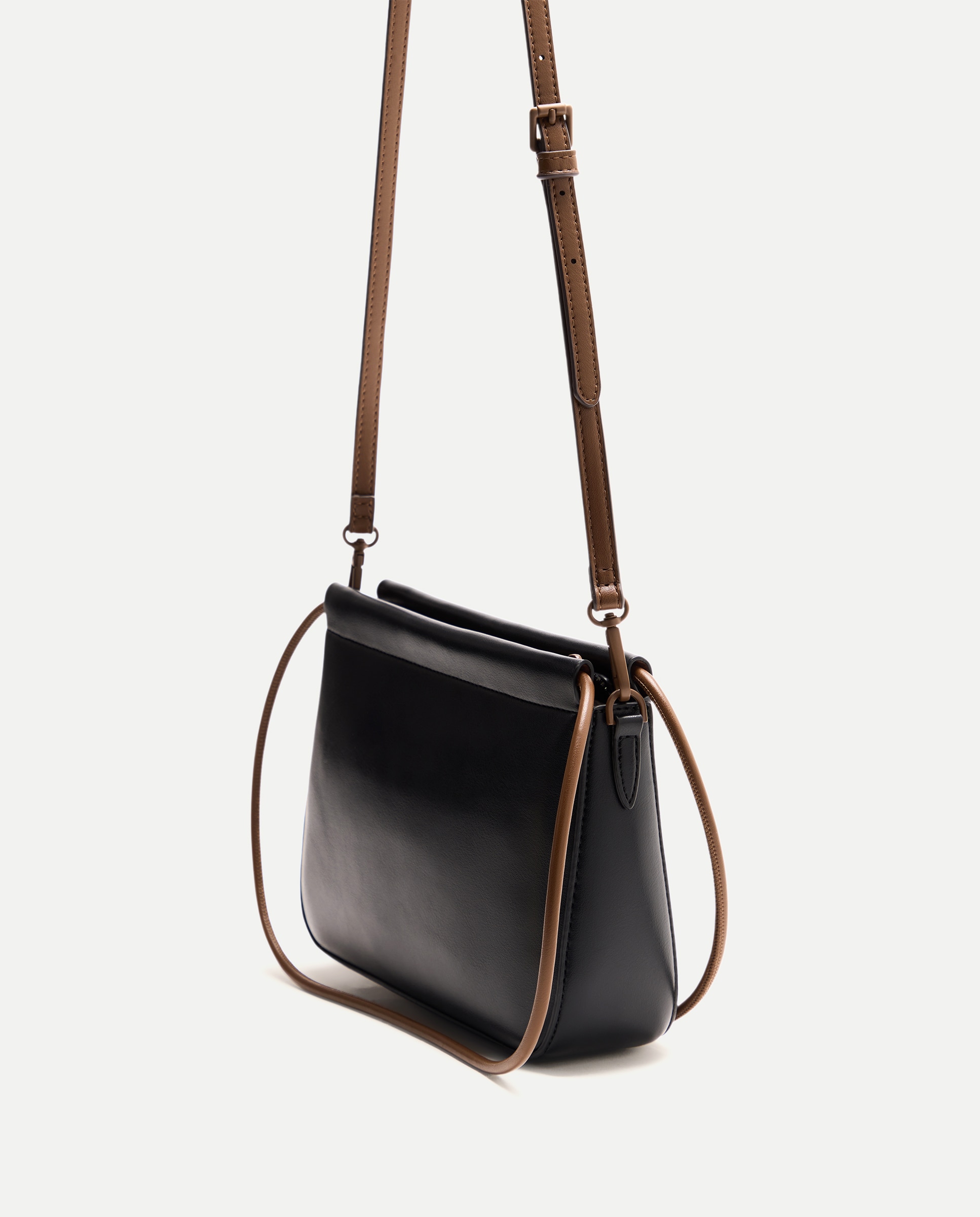 Mala a Tiracolo Urban Knot Preto-3