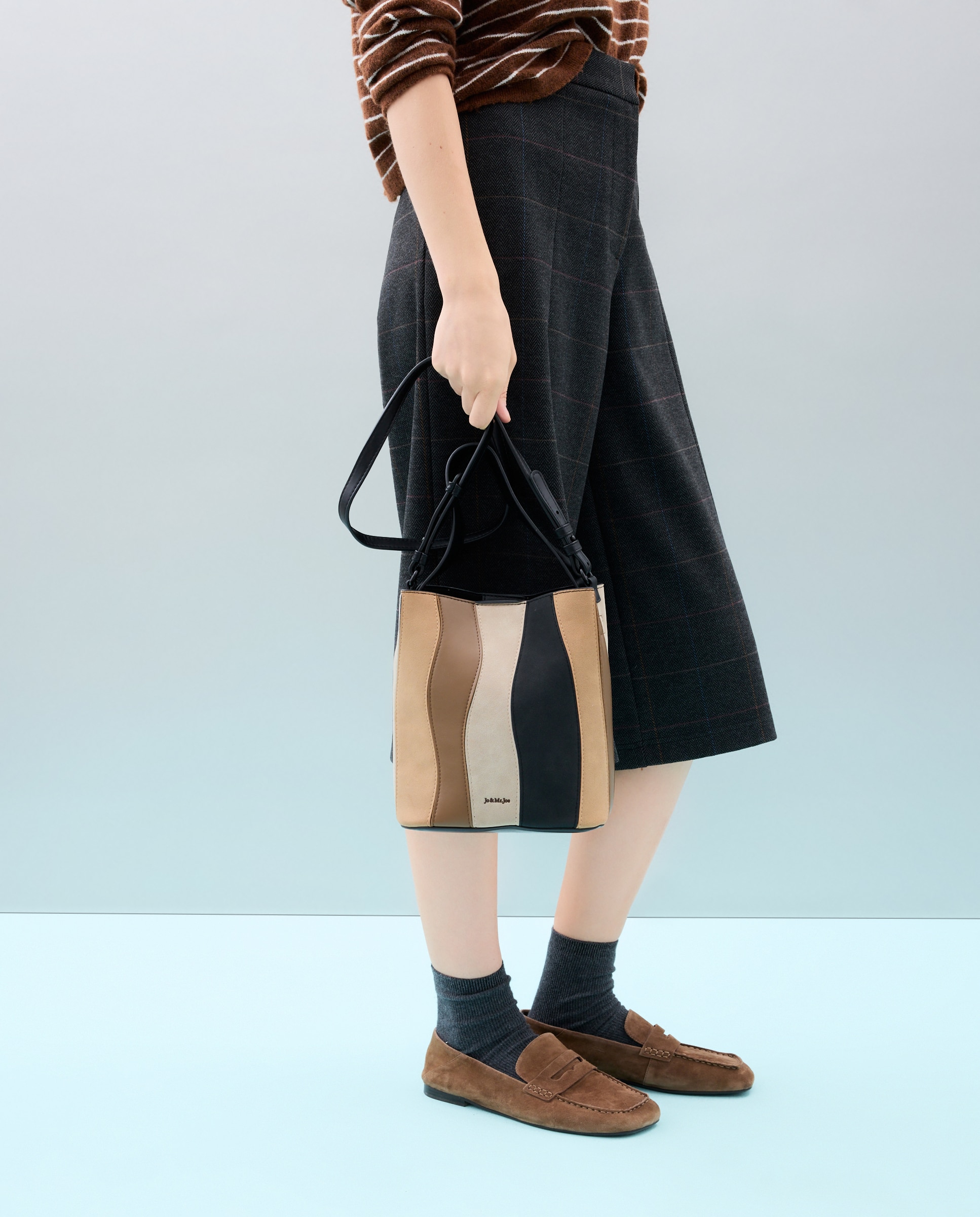 Bolso bandolera con patchwork y materiales combinados - Jo & Mr. Joe - Negro Negro-7