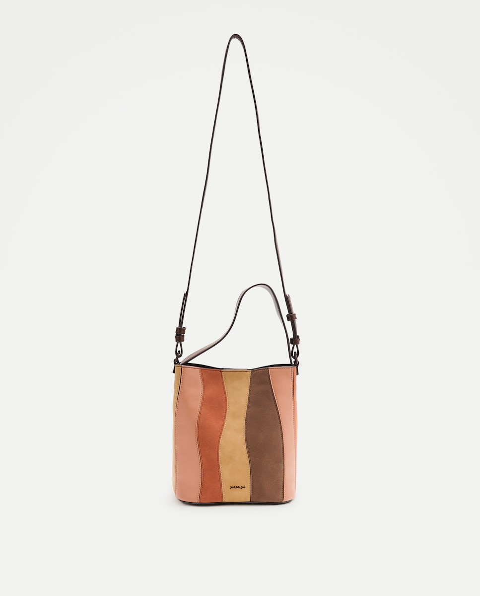 Imagen 0 de Bolso bandolera con patchwork y materiales combinados 660 Naranja
