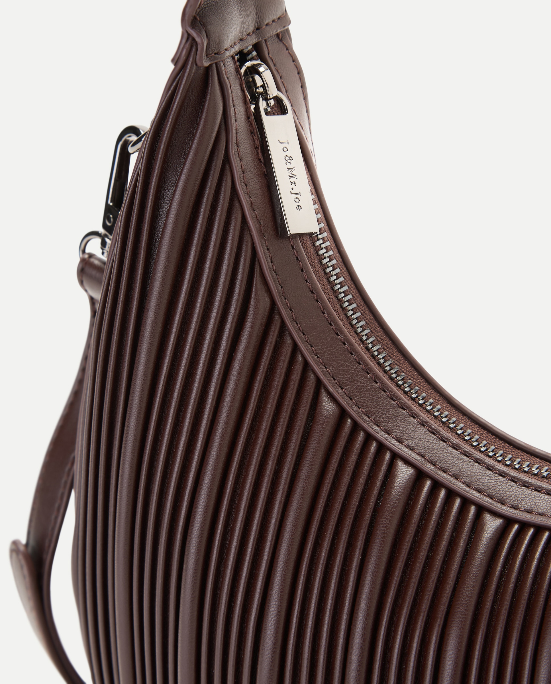 Bolso crossbody plisado - Jo & Mr. Joe - Chocolate Chocolate-4