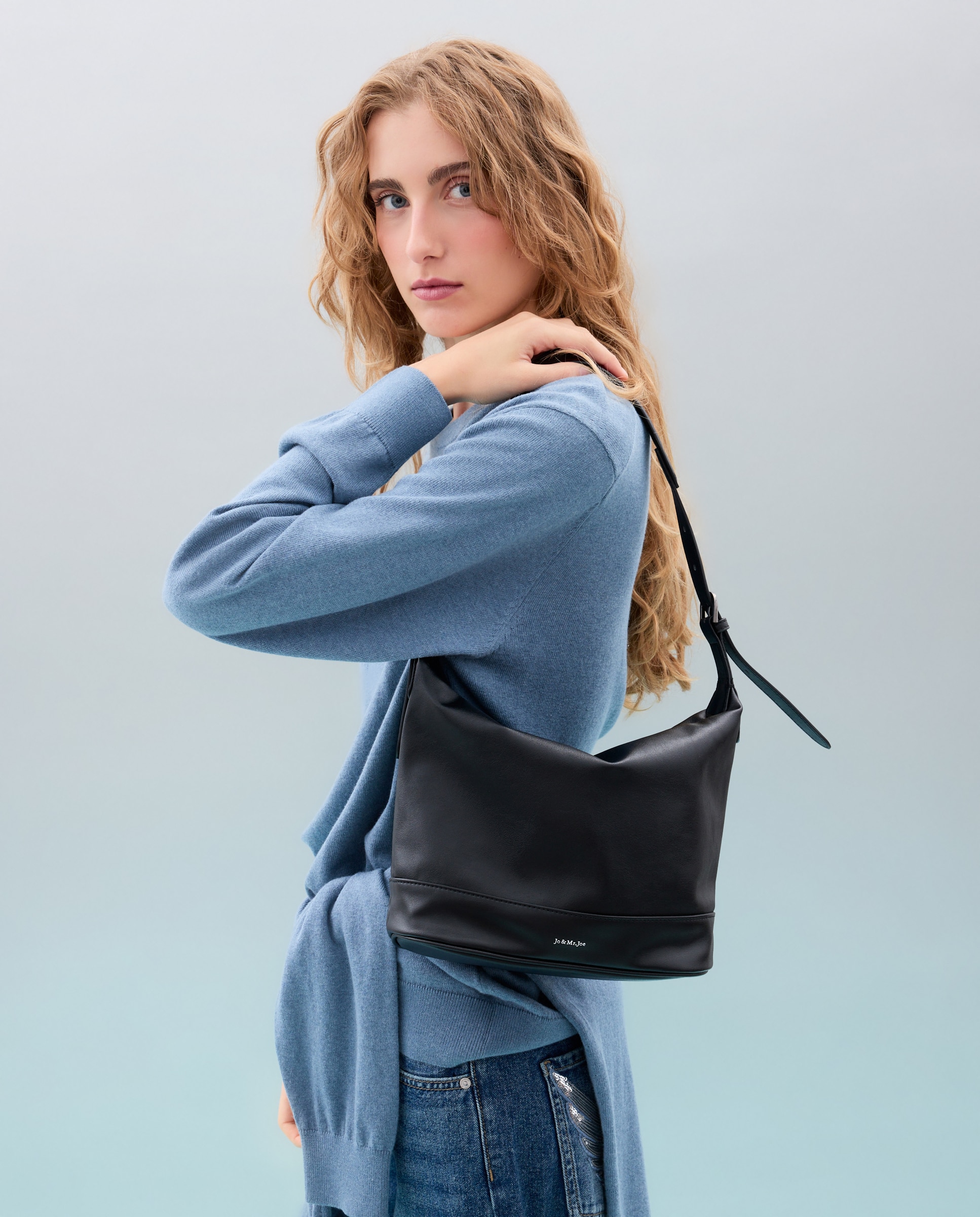 Imagen 5 de Bolso crossbody liso - Jo & Mr. Joe - Negro Negro