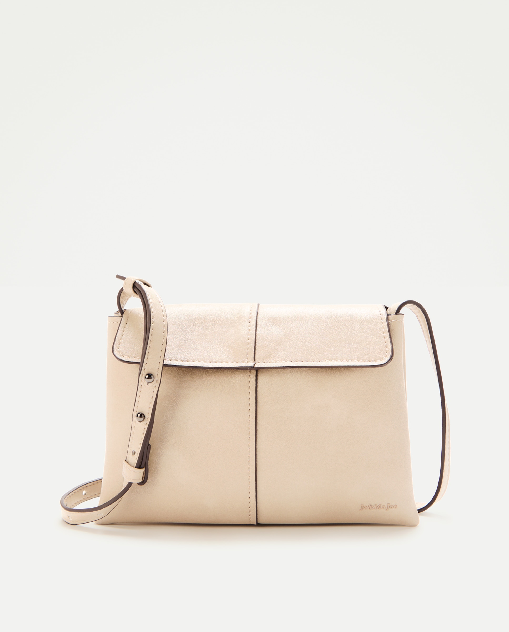 Imagem 0 de Mala Crossbody com Efeito Enrugado