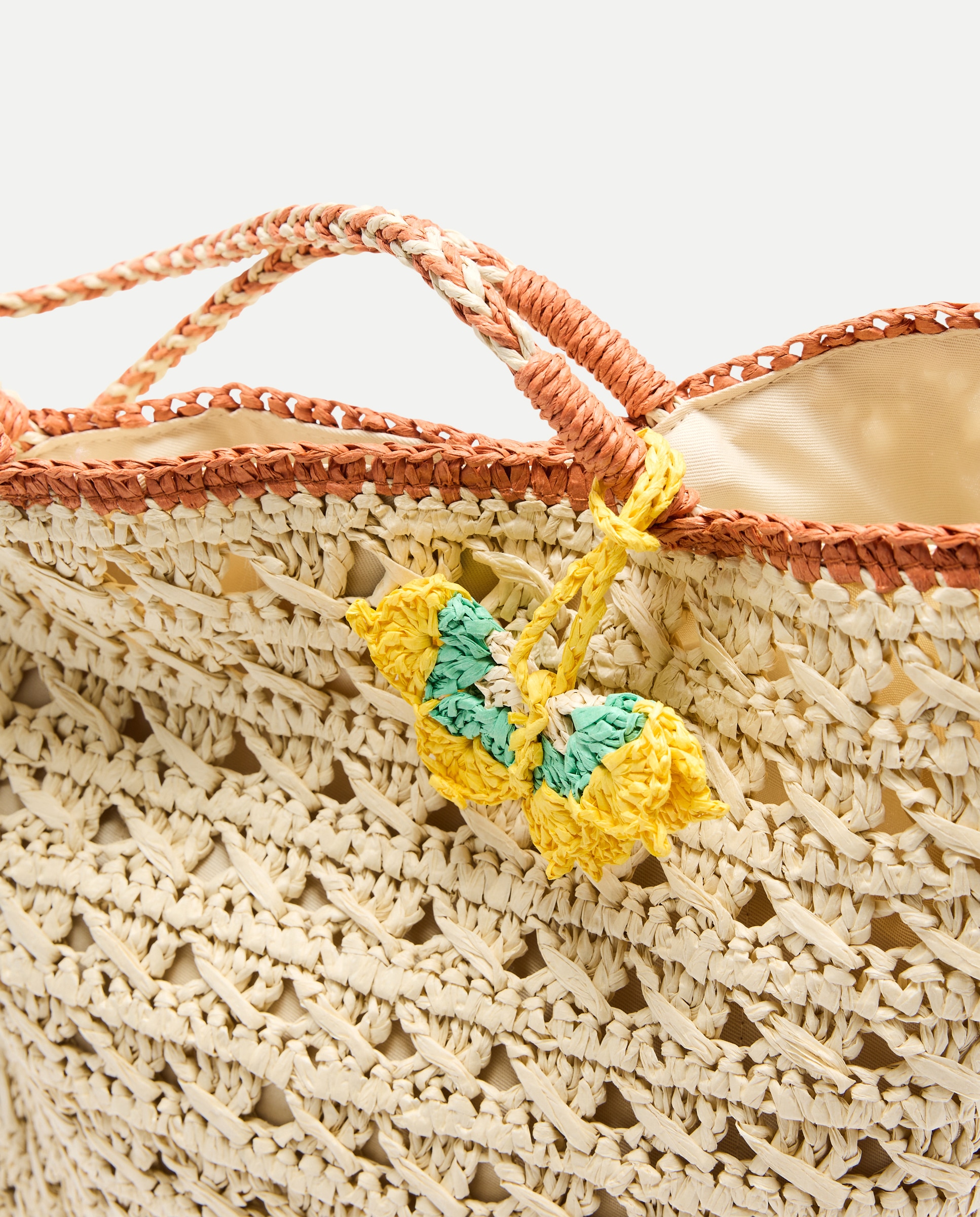 Mala Shopper de Crochet Bicolor com Conta de Borboleta 120 Cru-3