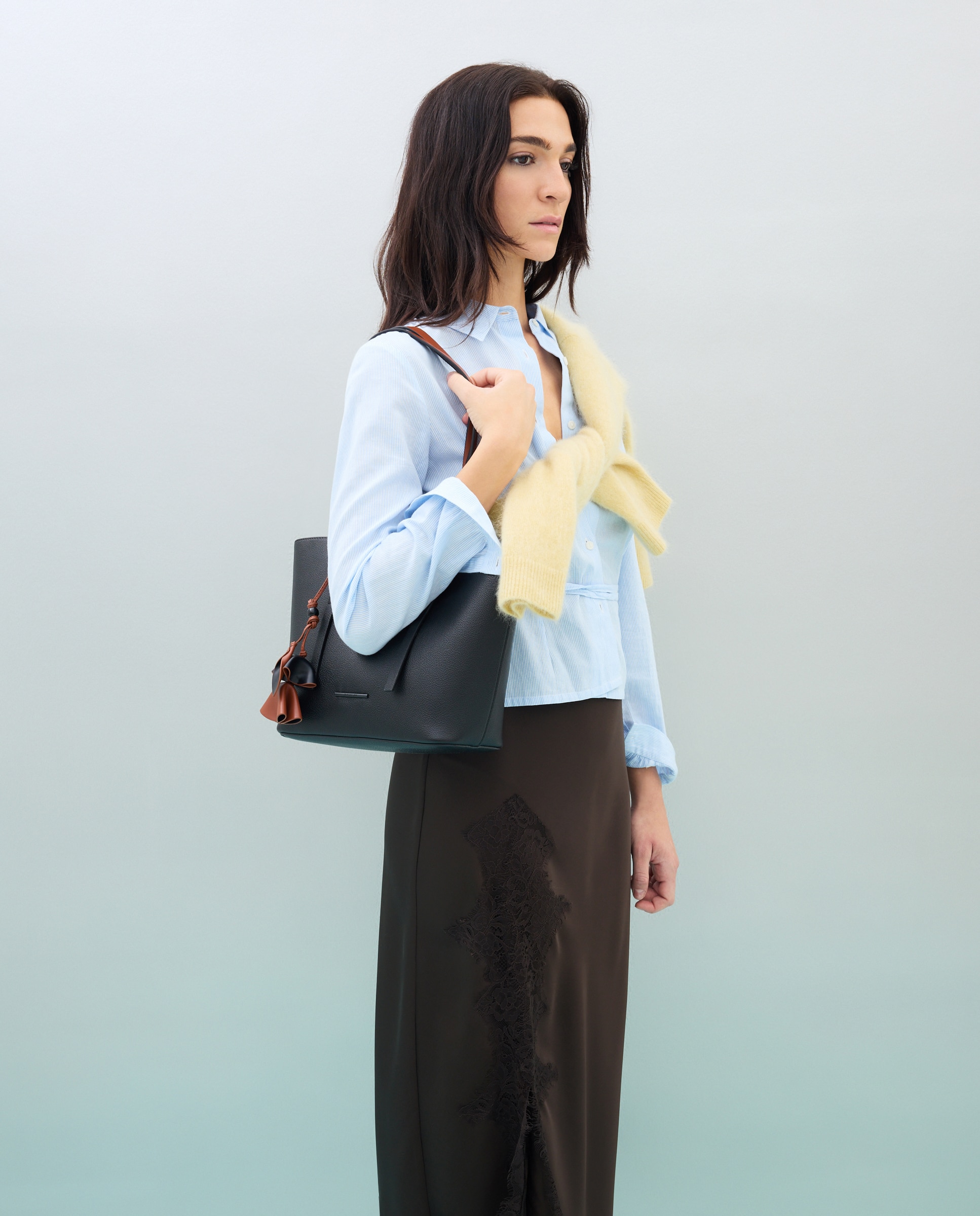 Bolso shopper con charm de flor - Jo & Mr. Joe - Negro Negro-6