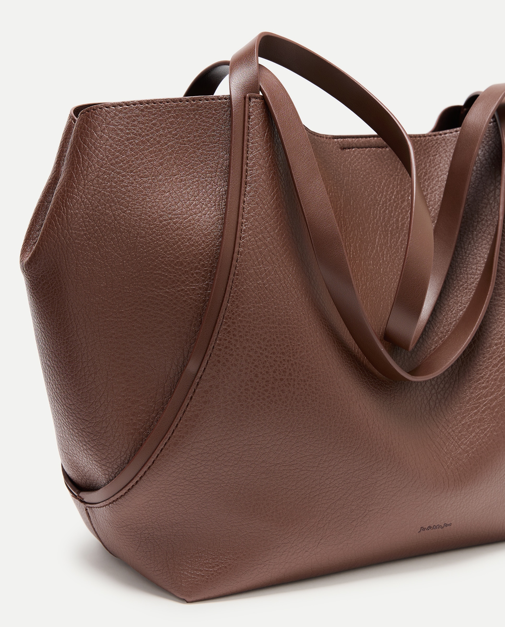 Mala Tipo Shopper Chocolate-4
