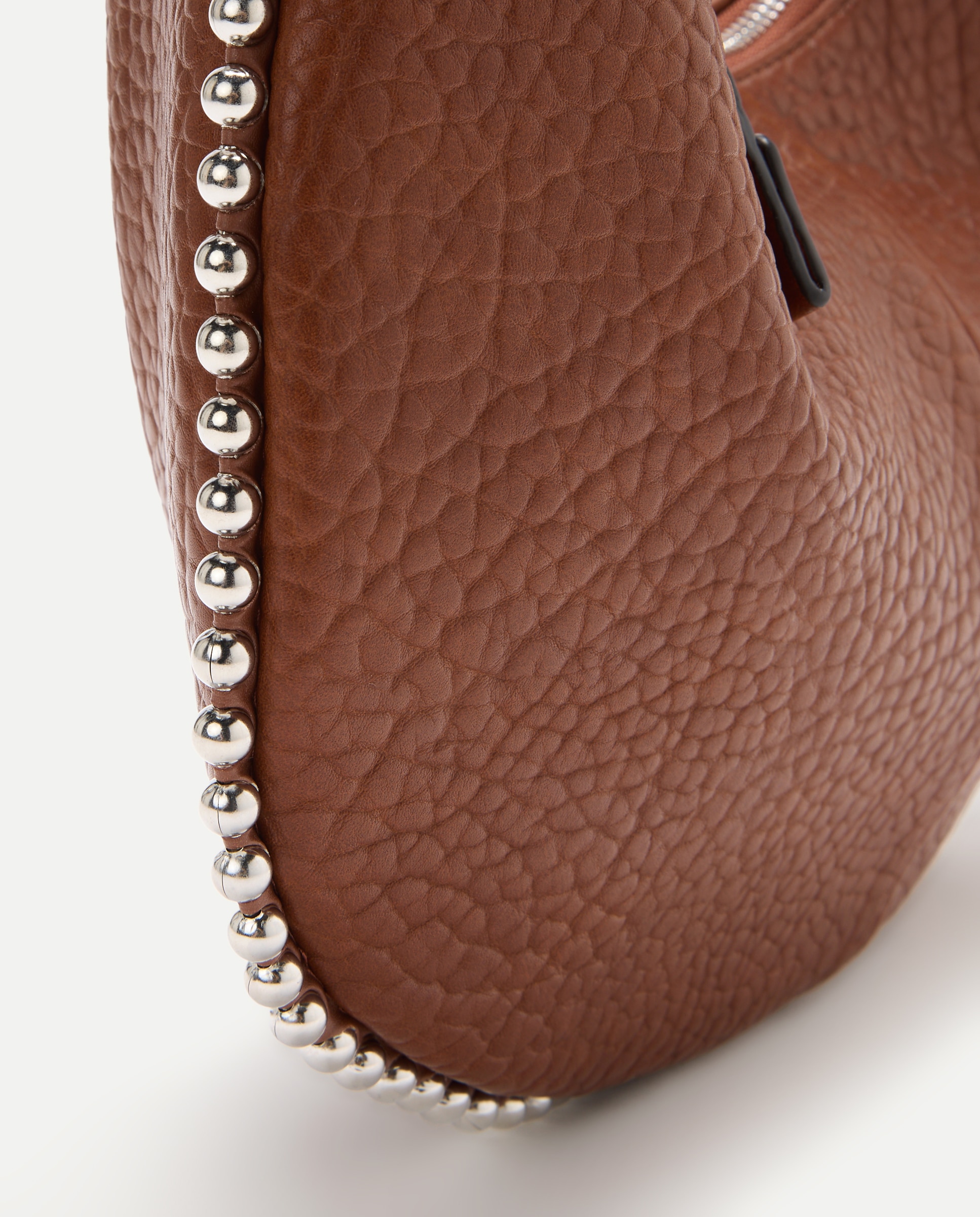Mala Hobo com Tachas Castanho-3