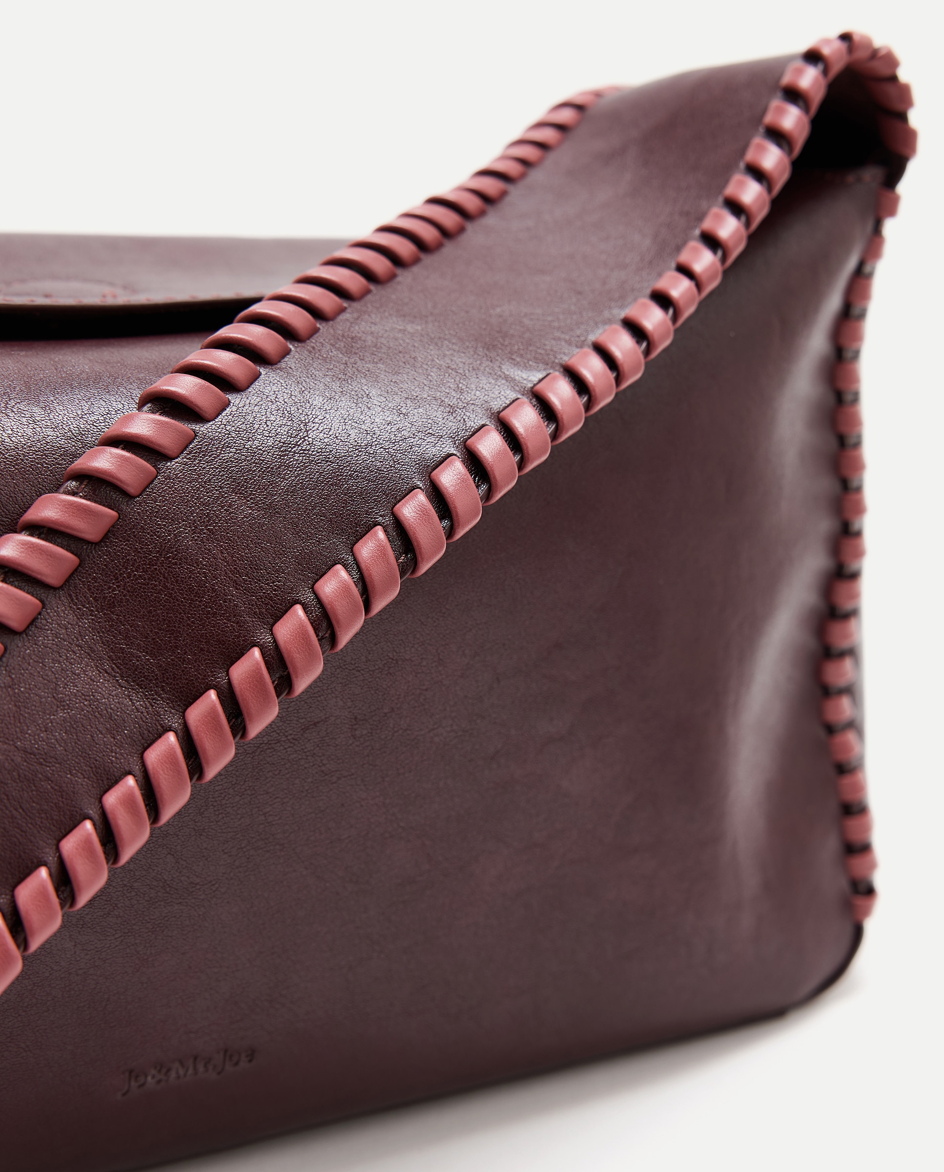Imagen 5 de Bolso hobo con pespuntes - Jo & Mr. Joe - Burdeos Burdeos