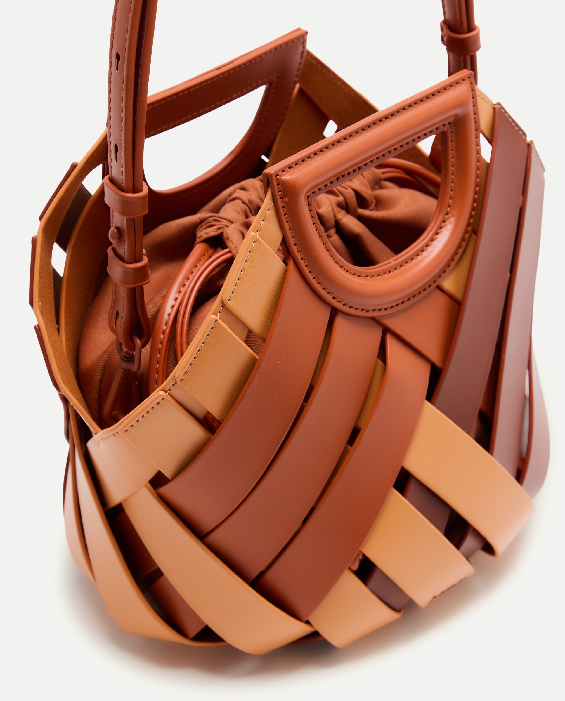 Imagem 0 de Mala de Mão Entrançado