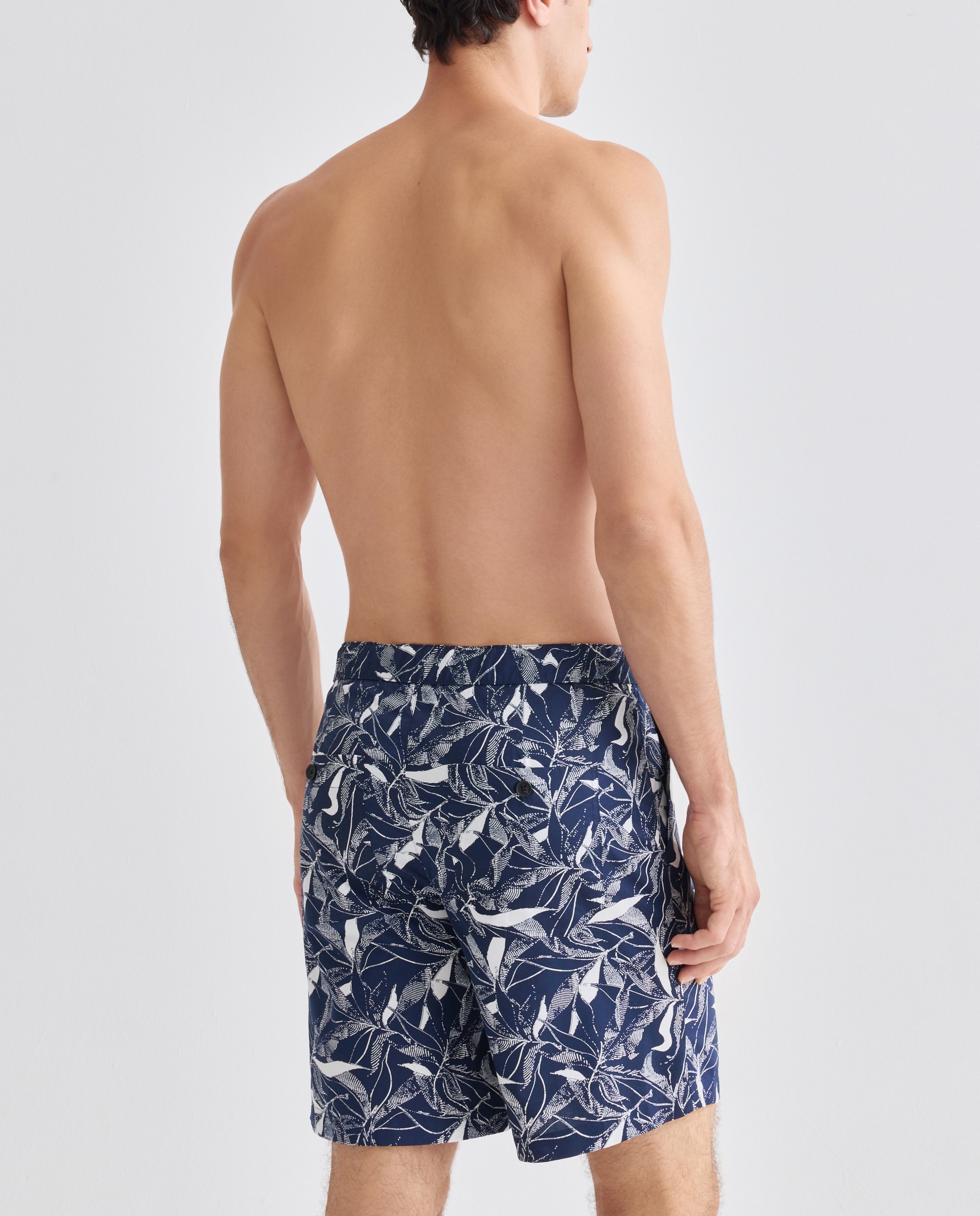 Bermudas com Estampado Floral e Elástico com Cordão na Cintura Azul-marinho-2