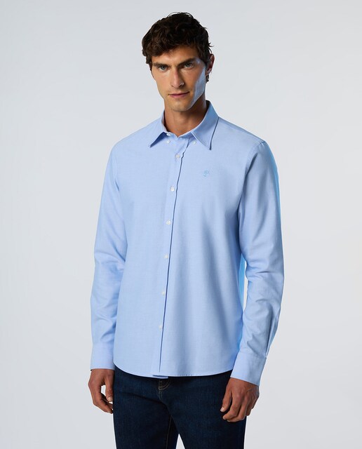 Imagen 0 de Camisa Oxford regular fit con logo bordado, cuello con botón y detalles interiores a rayas.