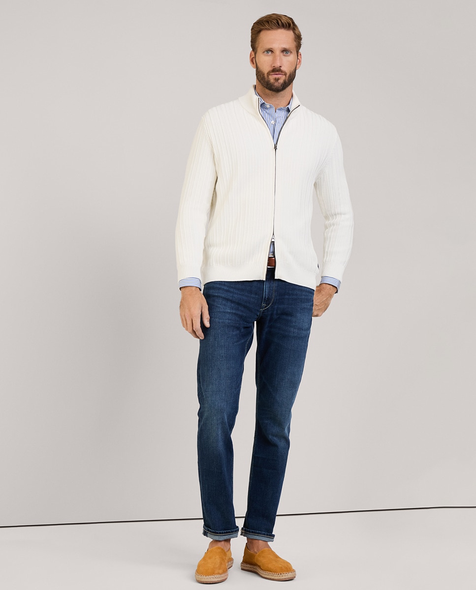 Jeans Straight de Cinco Bolsos em Algodão Elástico Azul-1