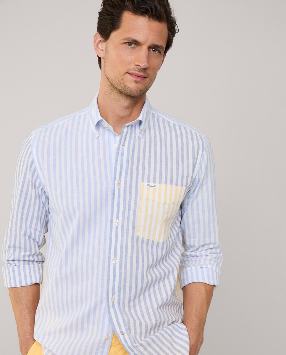 Imagem 0 de Camisa Regular Fit de Algodão e Linho às Riscas em Contraste nas Costas