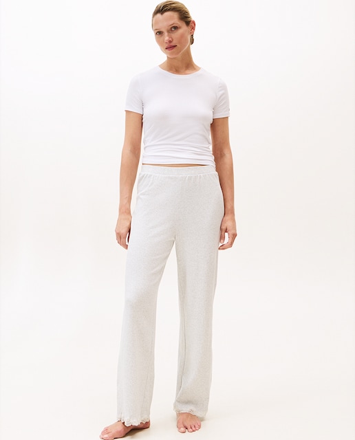 Imagem 0 de Calças de Pijama com Detalhes de Renda
