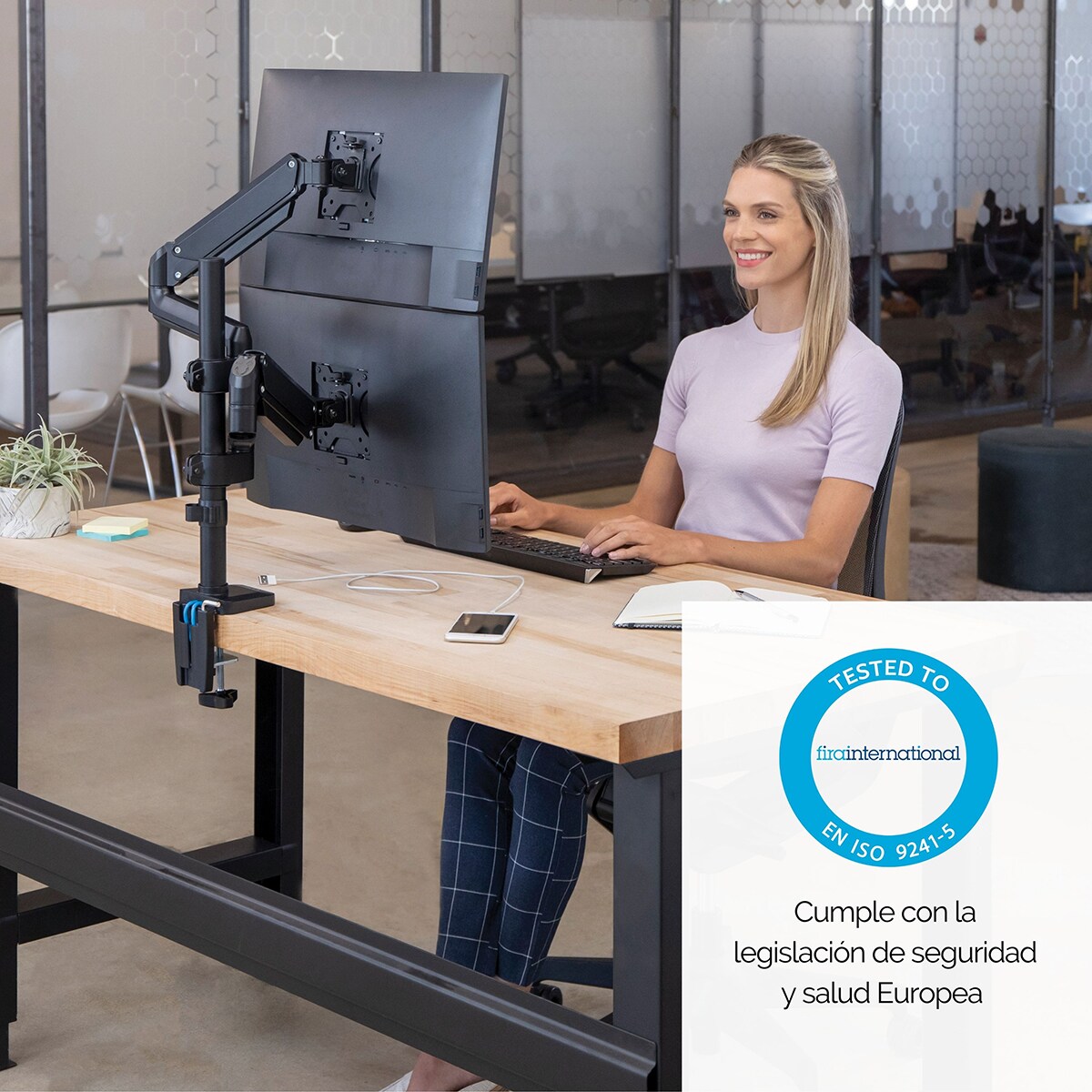 Brazo elevador a gas para 2 pantallas vertical Fellowes Platinum, con 2 Puertos USB, negro  Negro-8