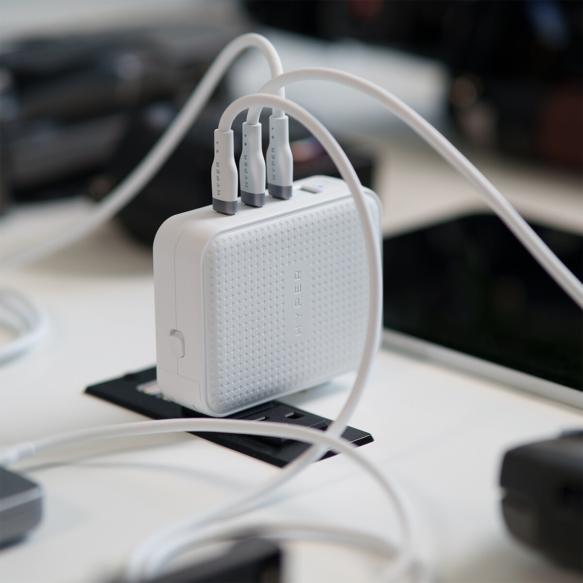 Cargador de viaje HyperJuice 145W USB-C con 4 puertos Blanco-5