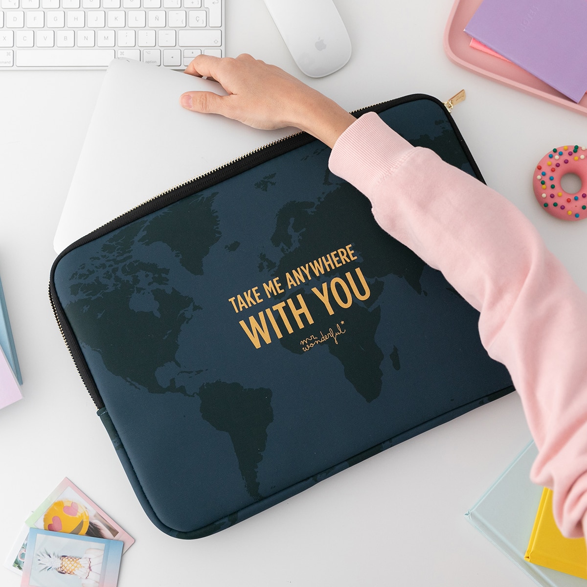 Funda universal Mr Wonderful "Take me anywhere with you" para portátiles hasta 16" Azul / Dorado-4