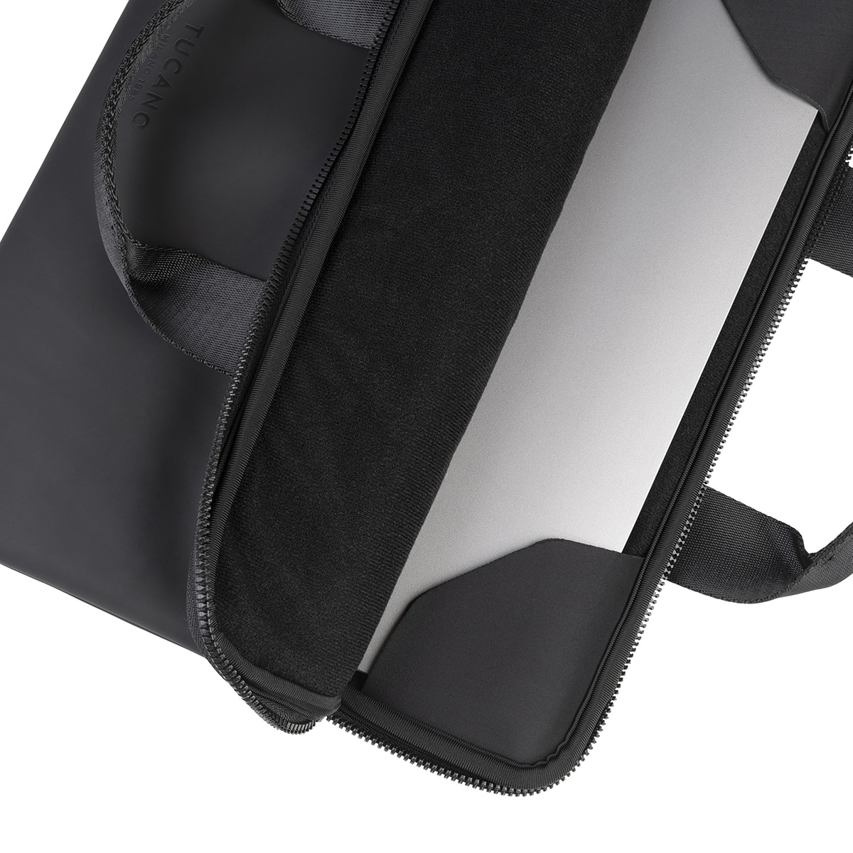 Maletín negro Tucano para MacBook Pro 16" Negro-6