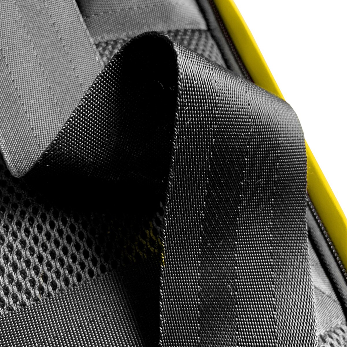 Mochila antirrobo Smile Akira amarilla para portátiles hasta 16" 10
