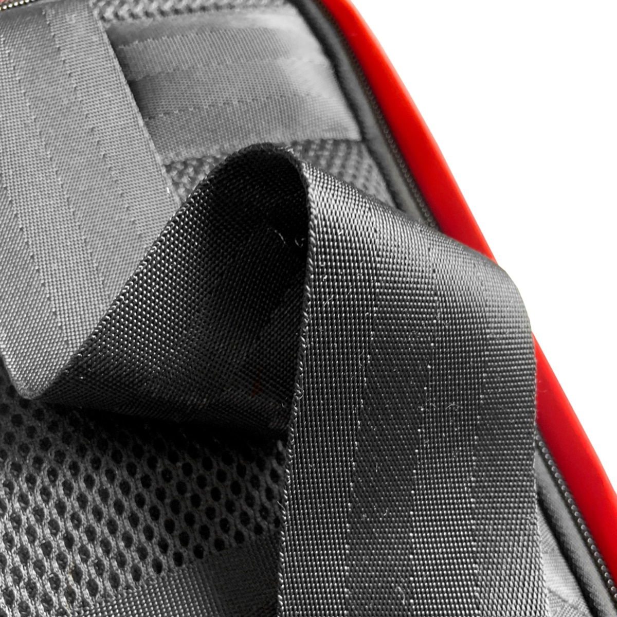 Mochila antirrobo Smile Akira roja para portátiles hasta 16" 15