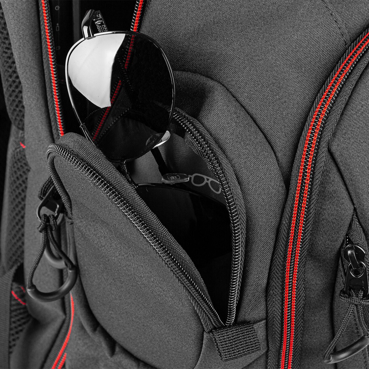 Mochila Gaming Genesis Pallad 550 negra para portátiles hasta 17,3" Negro-15