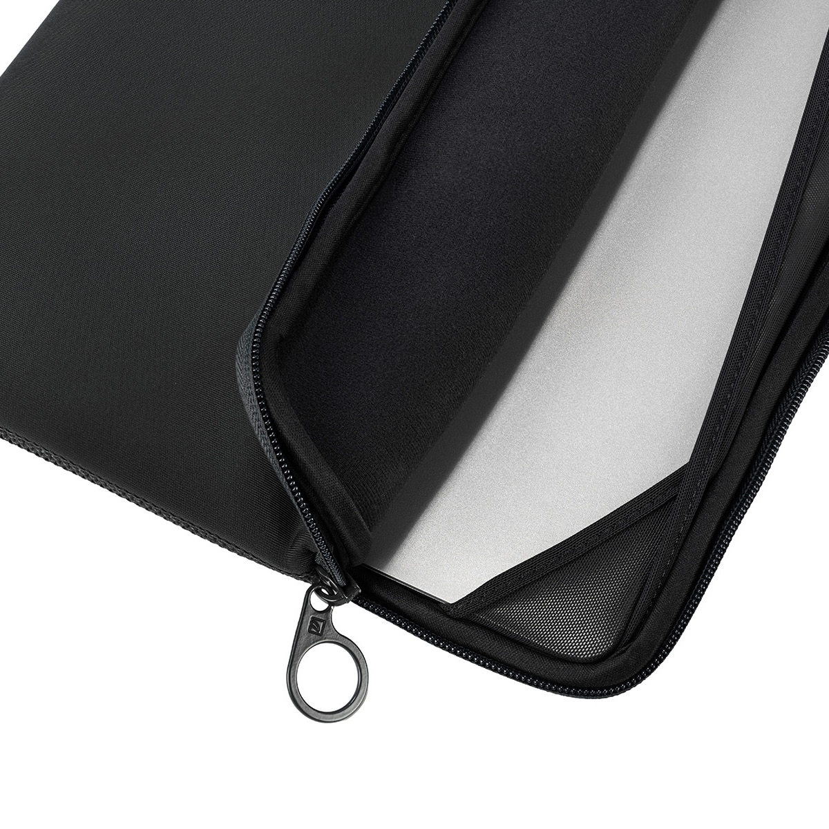 Funda negra Tucano Top para MacBook Pro de 16" Negro-3