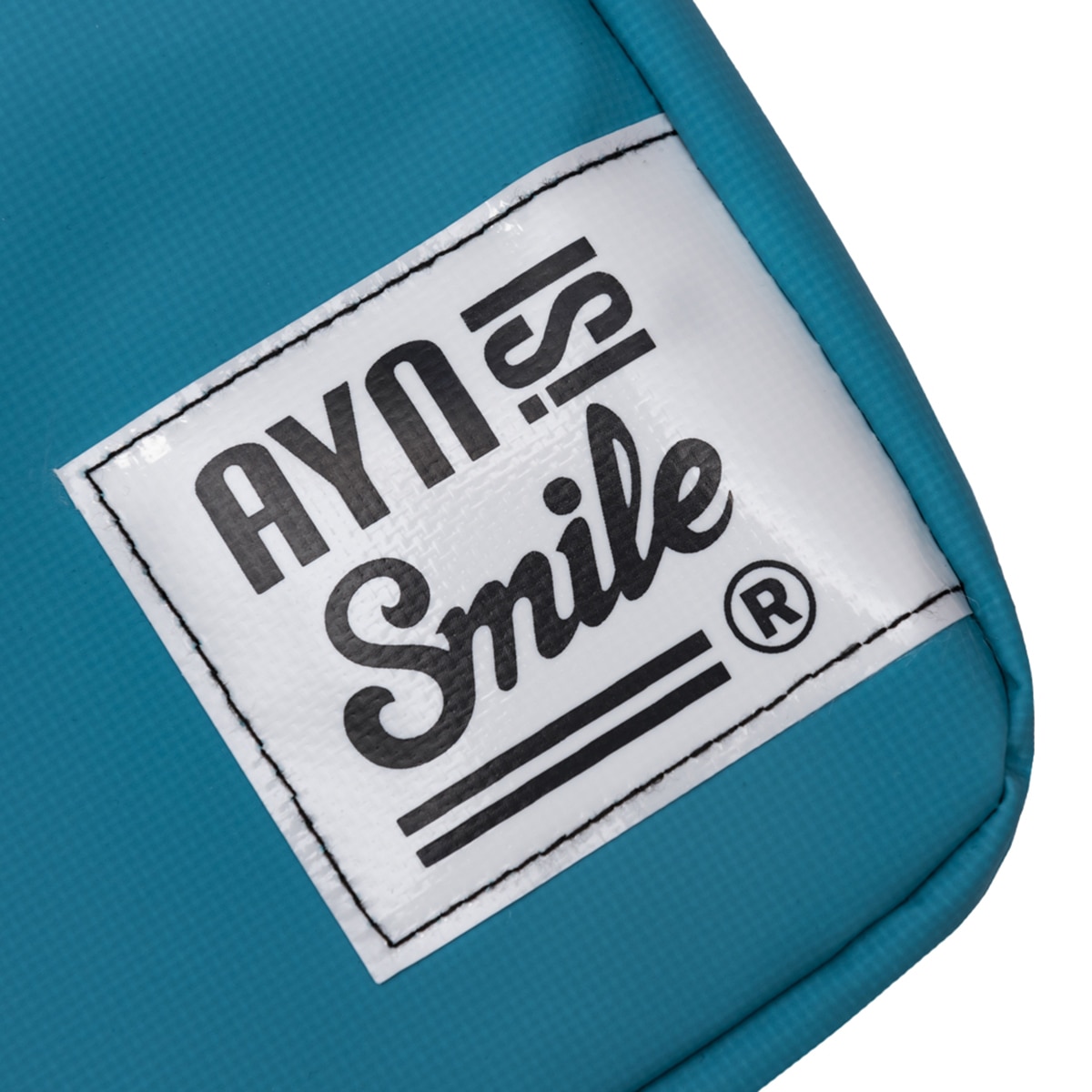 Funda Sleeve impermeable Smile Akira azul para portátiles hasta 14" Azul-2