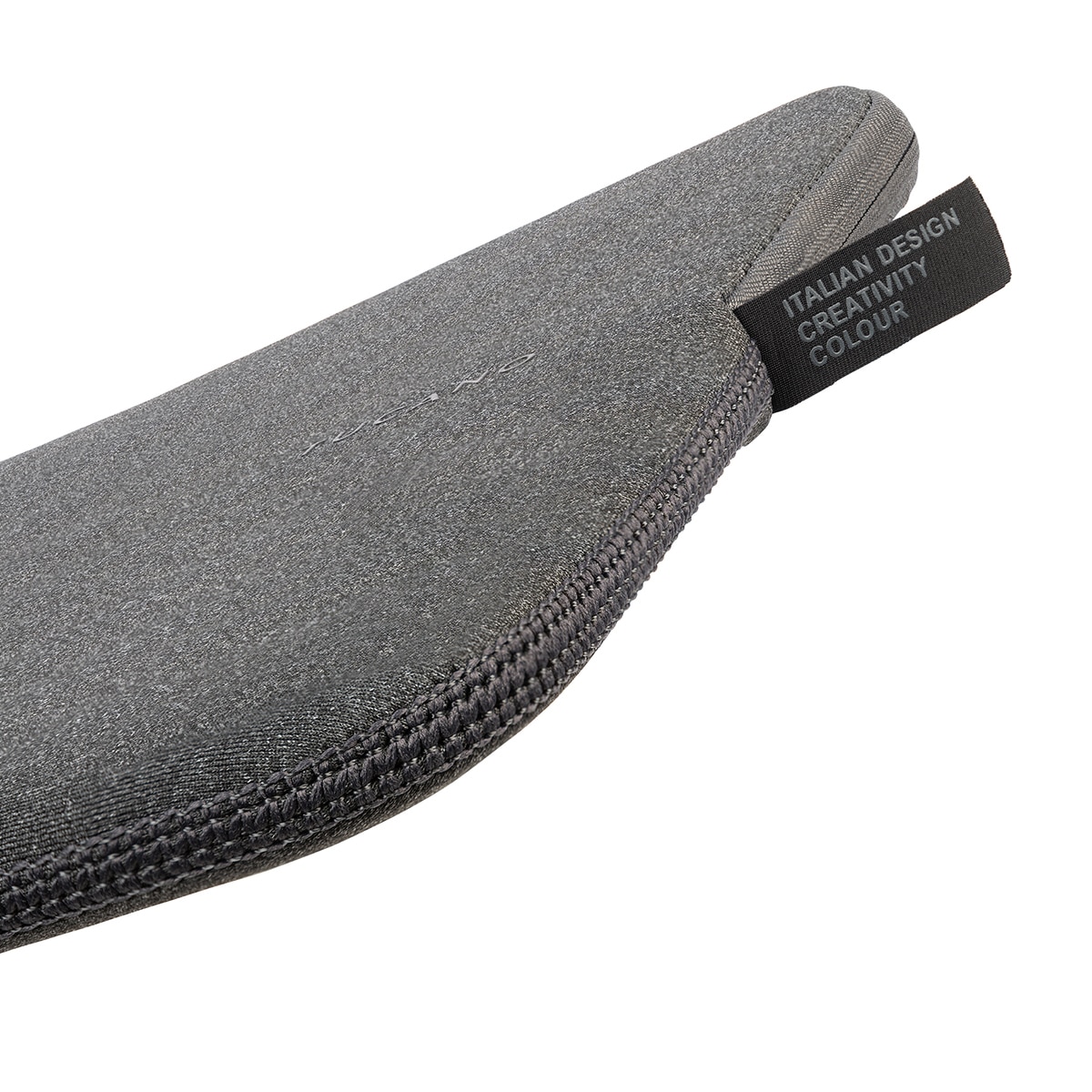 Funda negra de neopreno Tucano Mélange para portátiles de 17-18" Negro-2