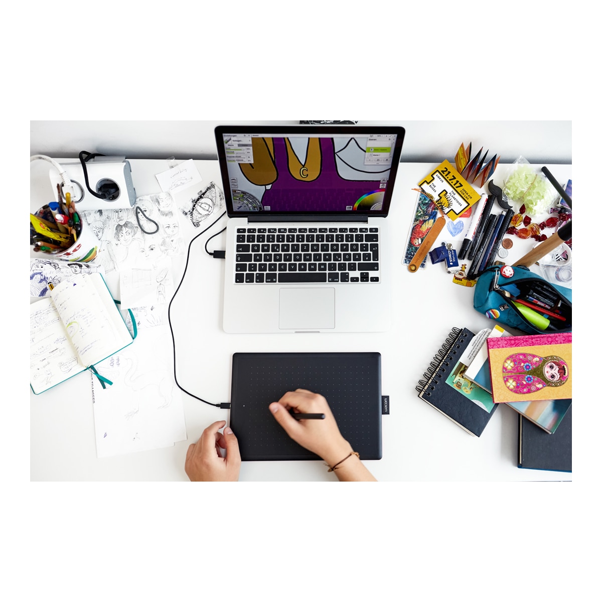 Pen Tablet creativa One by Wacom tamaño pequeño Negro-4