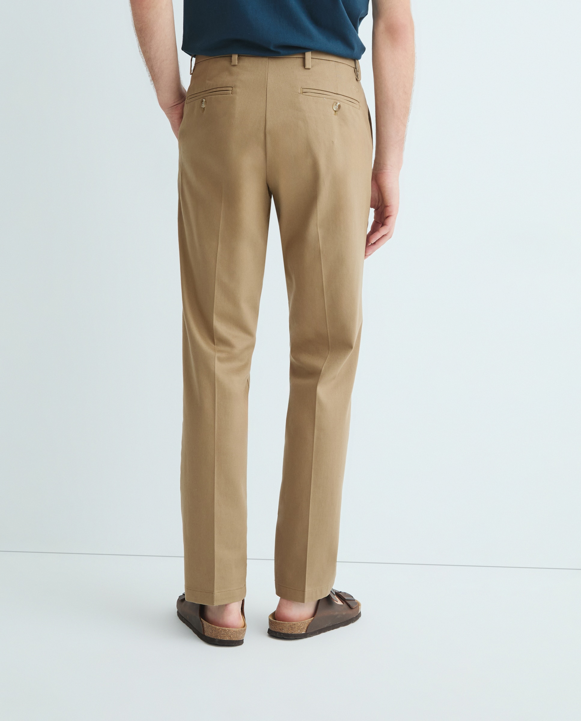 Calças Slim Fit. Bege-3