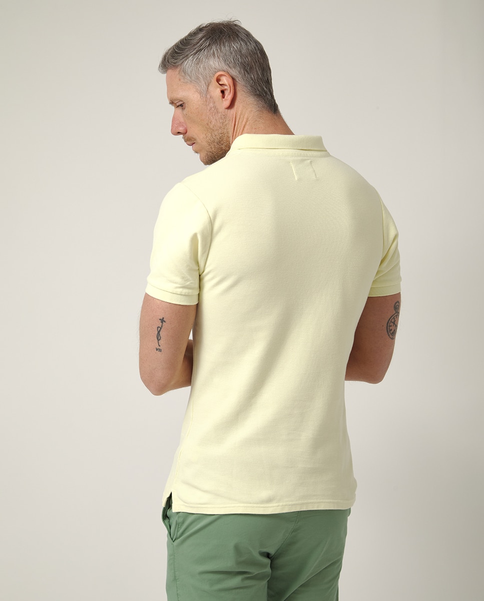 Polo de Manga Curta com Logótipo Bordado Amarelo-2