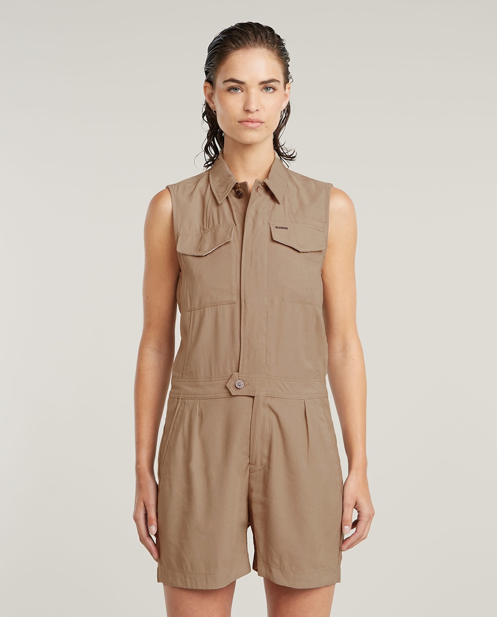 Macacão Curto sem Mangas e de Corte Largo Castanho-1