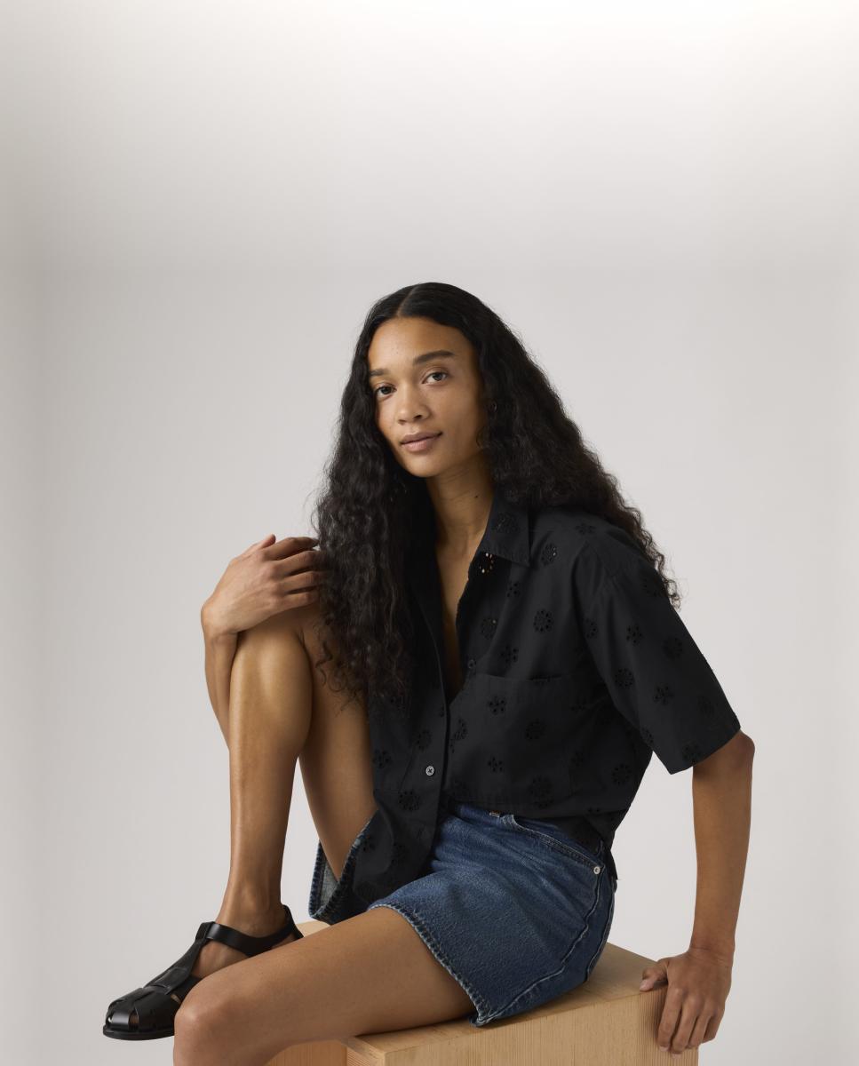 Camisa de mulher com manga curta Preto-4