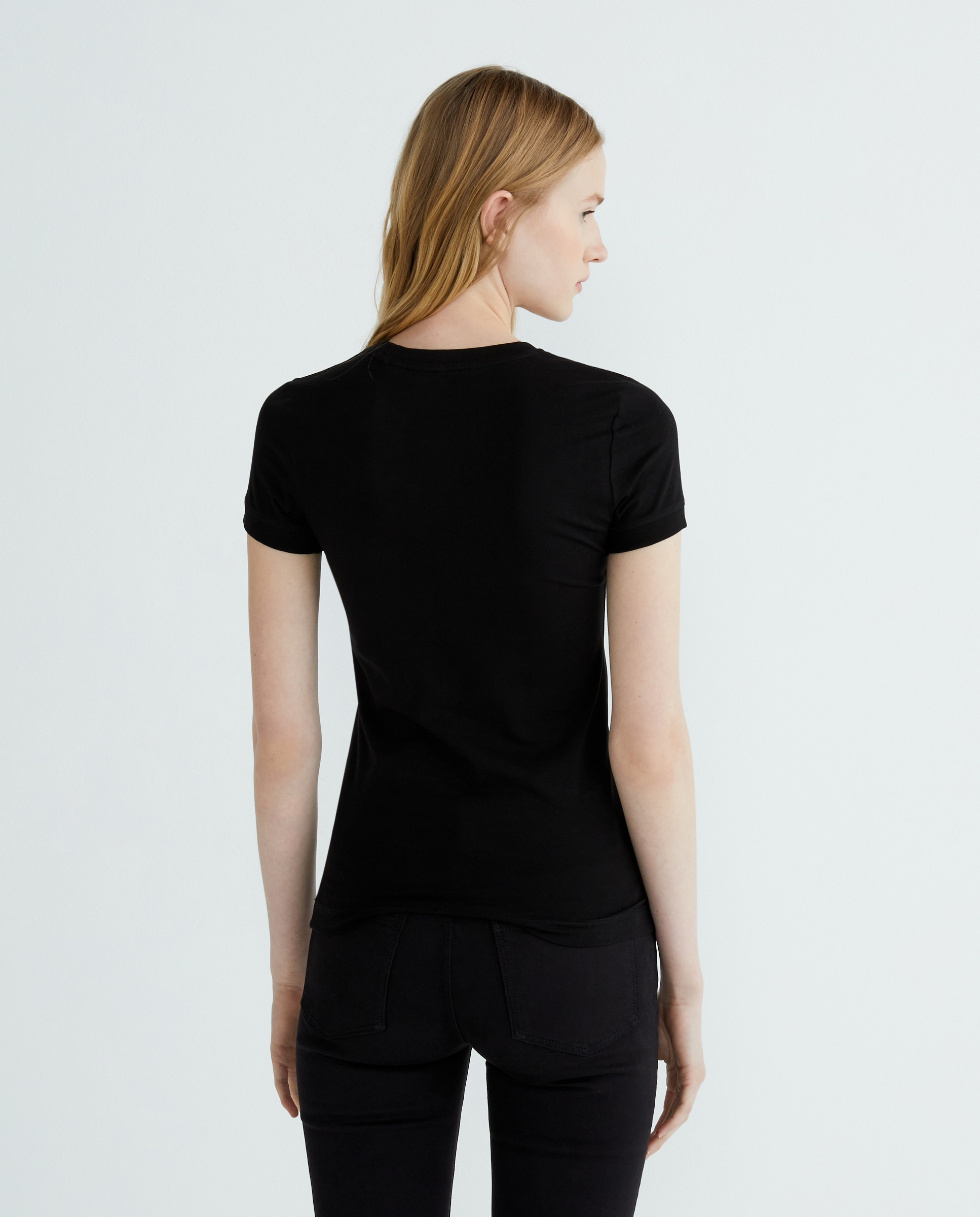 T-shirt Básica Preto-3