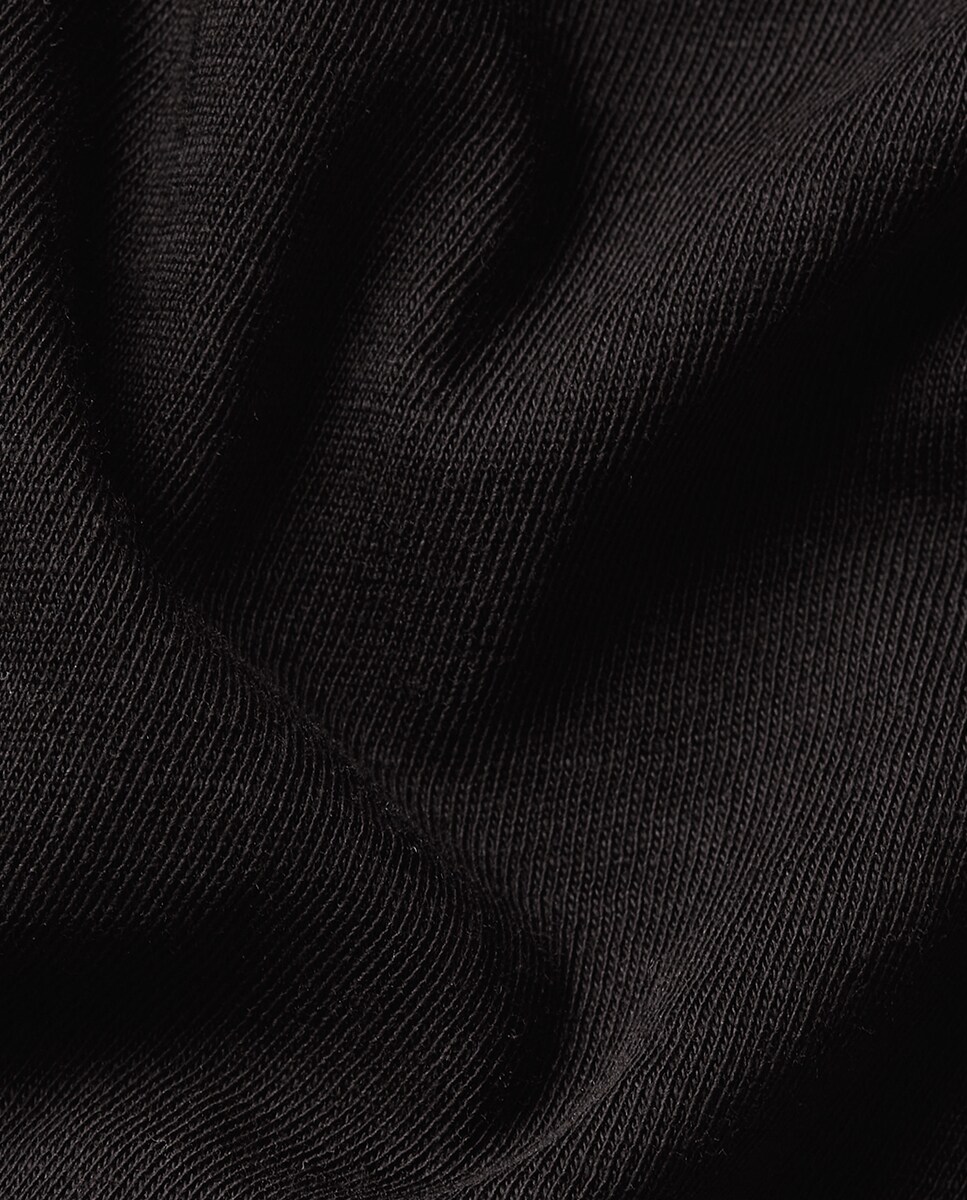 T-shirt Eyben Preto-5