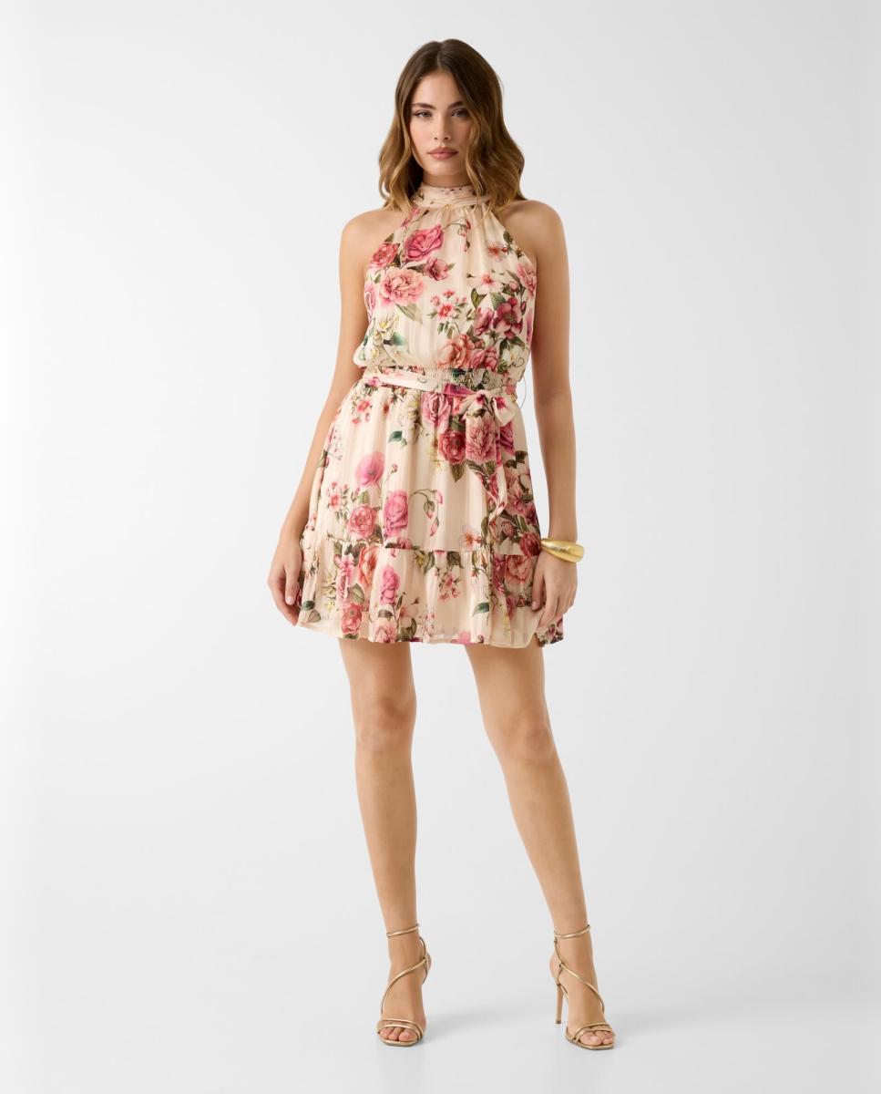 Imagem 0 de Vestido curto de mulher