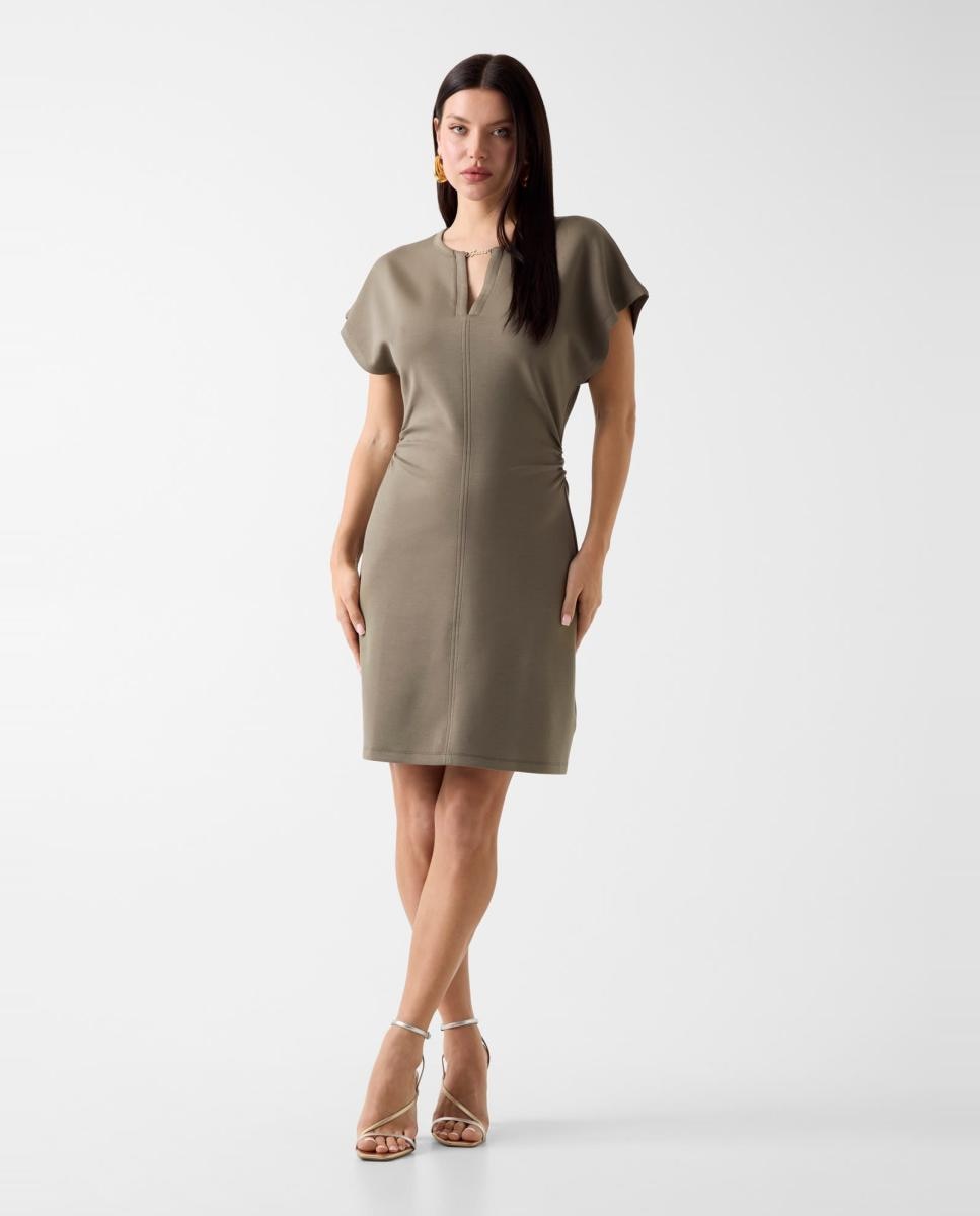 Imagem 0 de Vestido sem Mangas