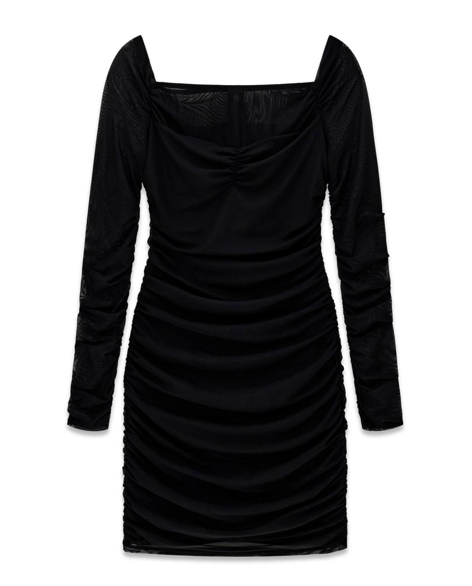 Vestido Curto Liso Preto-6